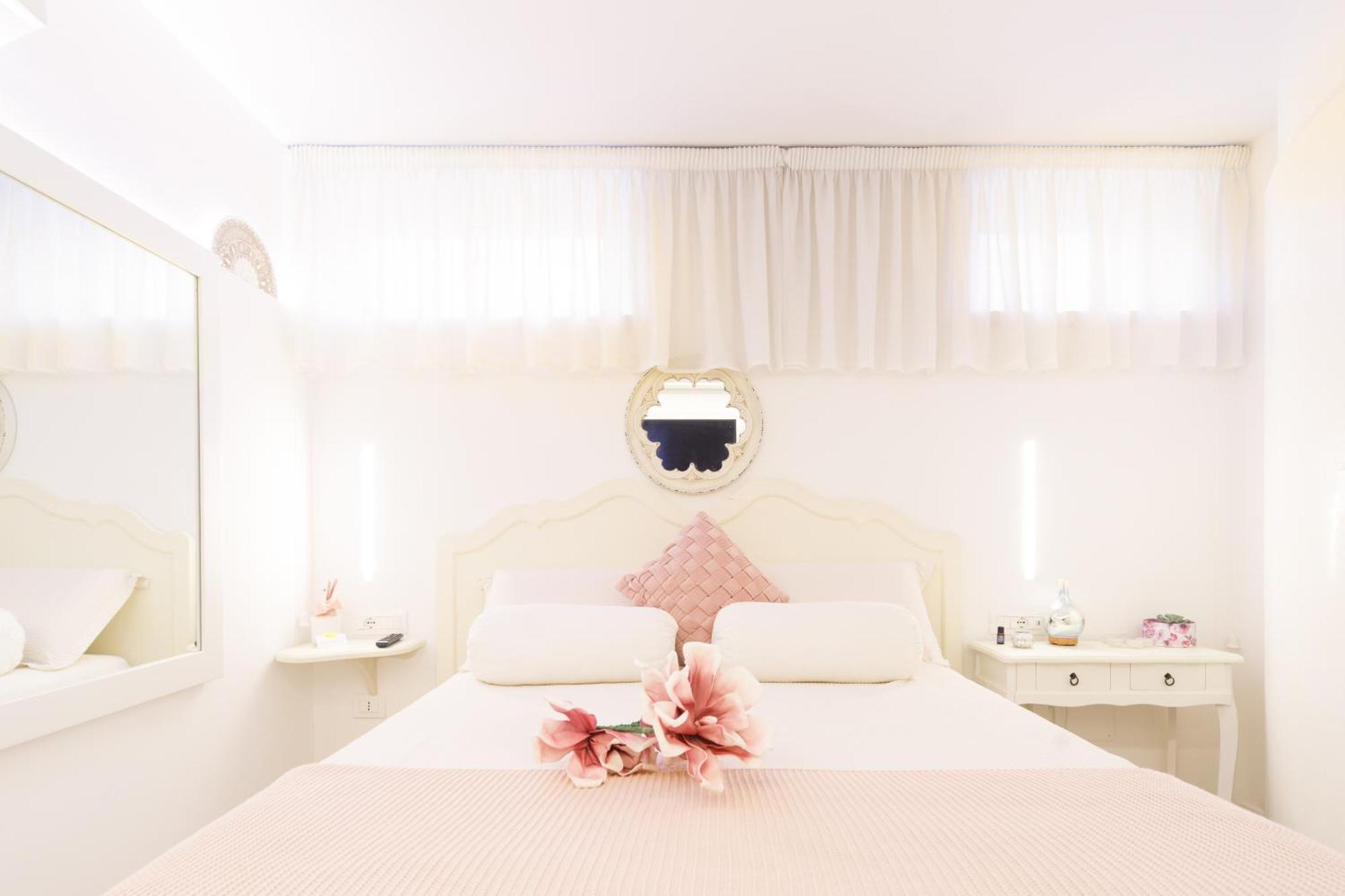 Le Monachelle Luxury Bed & Breakfast เอโบลิ ภายนอก รูปภาพ